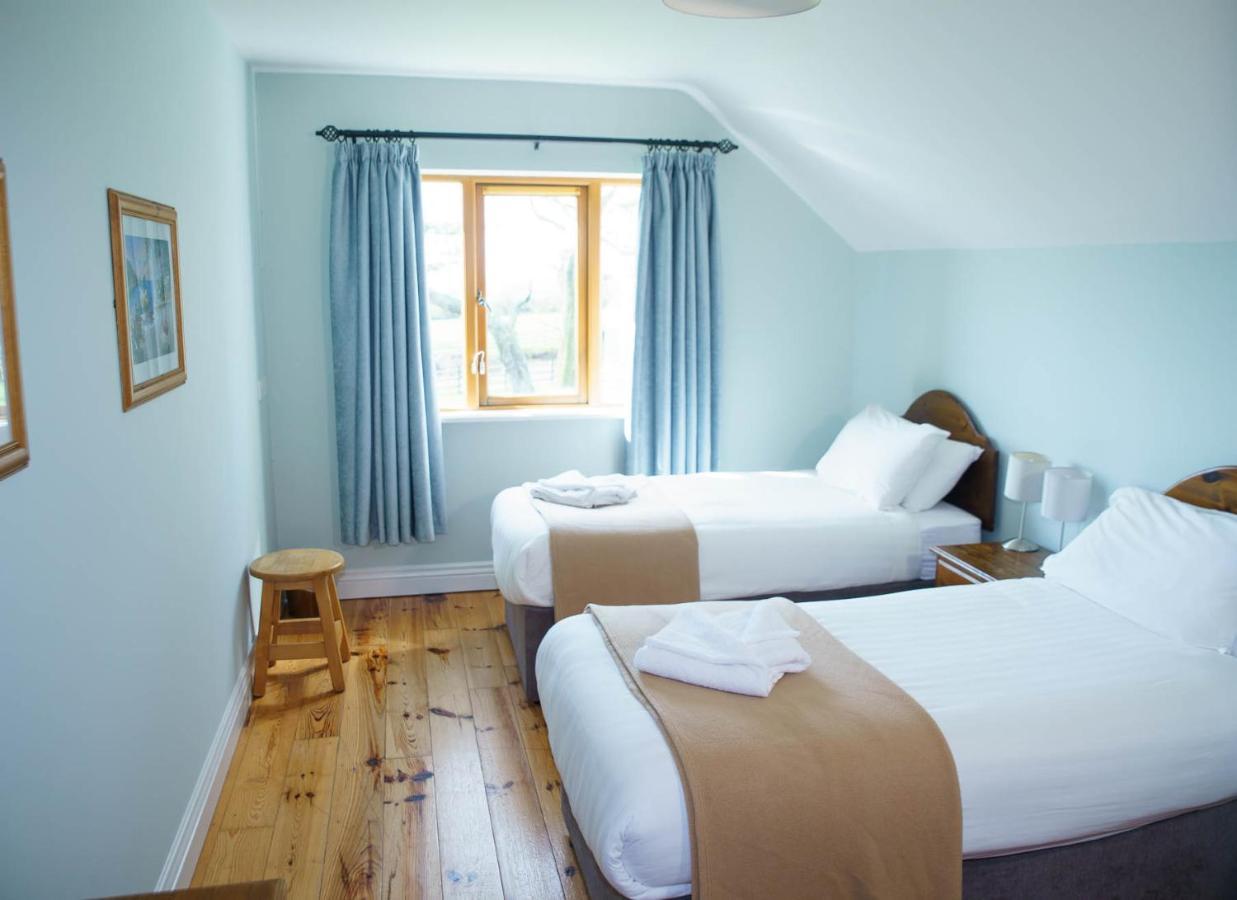 Dingle Courtyard Cottages 4 Bed By Trident Holiday Homes エクステリア 写真