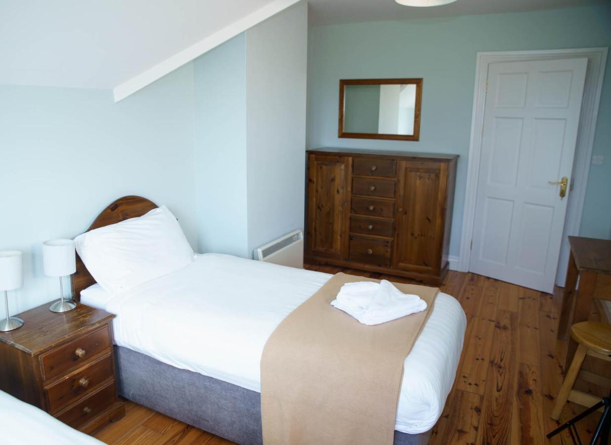 Dingle Courtyard Cottages 4 Bed By Trident Holiday Homes エクステリア 写真